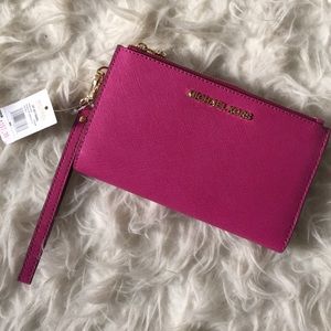 Michael Kors Adele  Wristlet Wallet